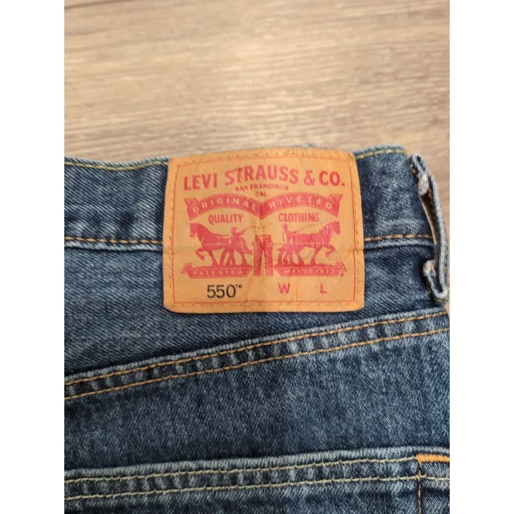 LEVI'S 550 36x32 BLUE JEANS MEN'S STRAIGHT LEG DARK WASH